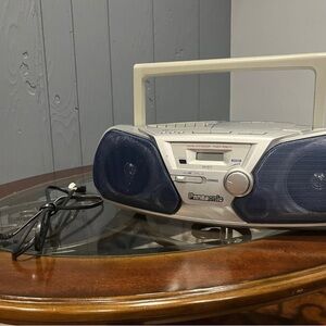 Panasonic Digital Synthesizer Tuner/ Remote Cassette and Disc,‎ Radio